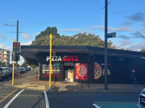 Pizza Boyz